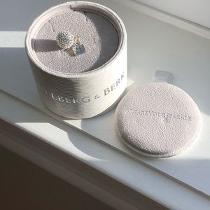 BNIB Hillberg & Berk pendant. Canadian company making jewelry for women,by women